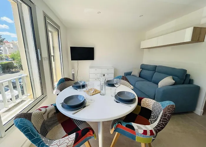 Cap D'agde Ct077-007